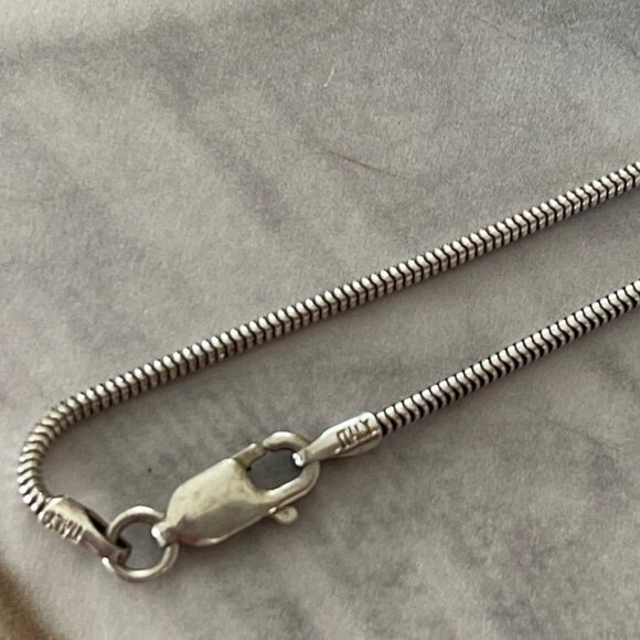 ARTISAN Sterling Necklace with Horse Pendant that says: "Here's Lookin' at Ya'" - Picture 10 of 11